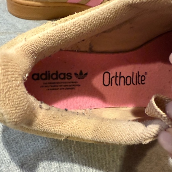 Adidas Women’s Campus Suede Sneaker in Tan with Pink Stripes - US 5 - Picture 3 of 7